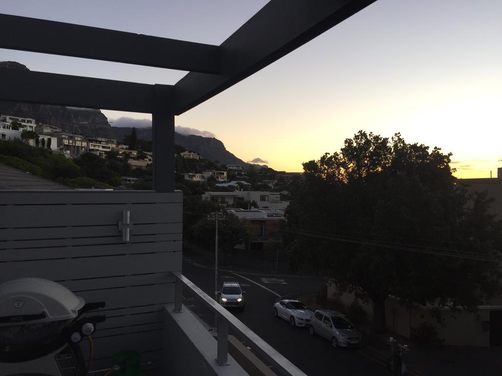 Camps Bay Apartment Cape Town Exterior photo